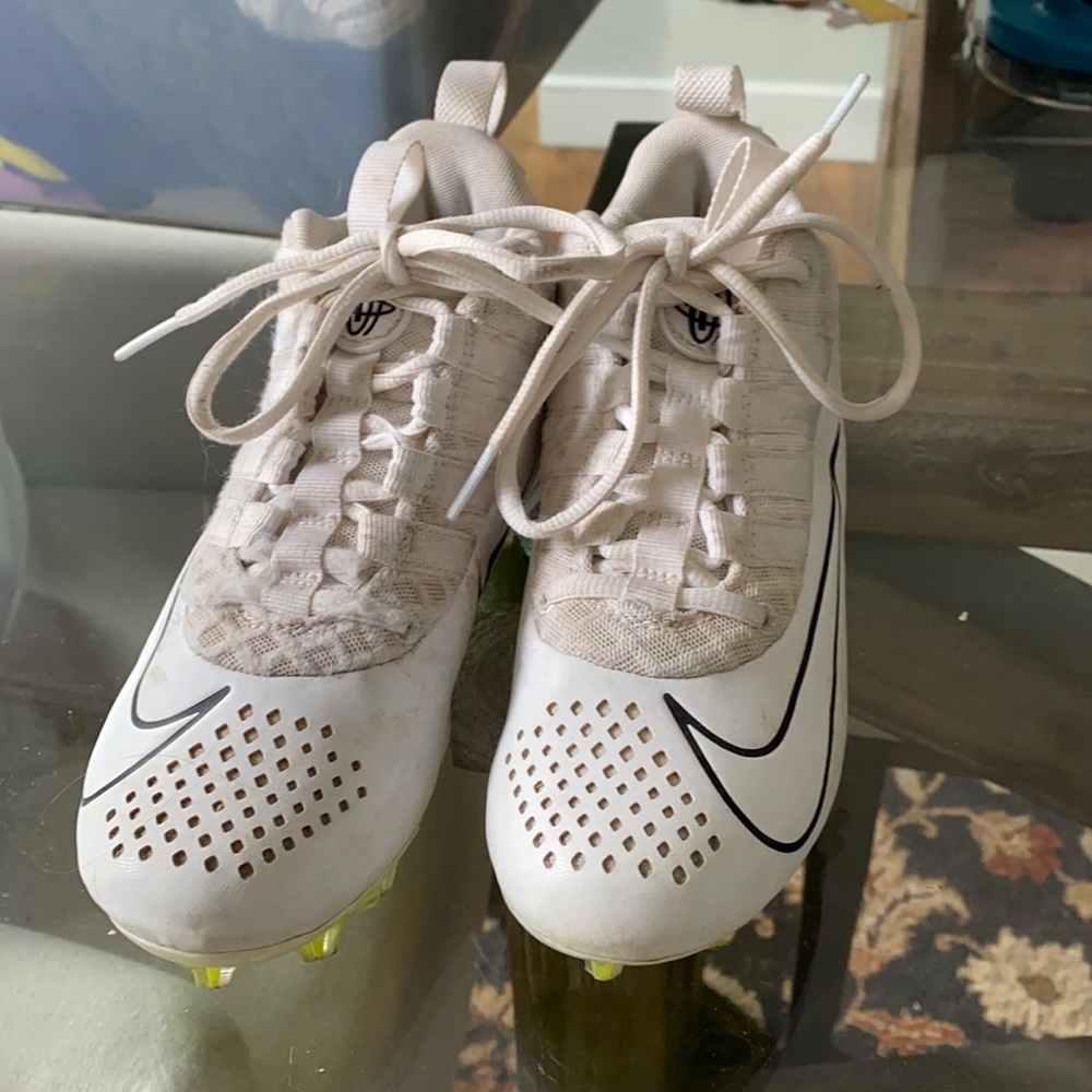 Gils lacrosse cleats